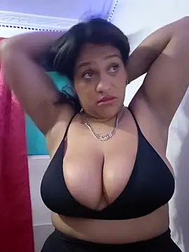 Snapshot of Michelle_Brito1 chatting on February 20, 2026, 2:08 am Michelle Brito1 online show from February 20, 2026, 2:08 am