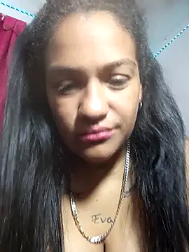 Snapshot of Michelle_Brito1 chatting on February 14, 2026, 2:28 pm Michelle Brito1 online show from February 14, 2026, 2:28 pm
