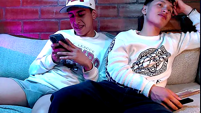 Snapshot of pipeynick chatting on November 7, 2025, 1:10 am pipeynick online show from November 7, 2025, 1:10 am