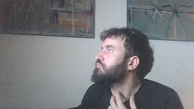 Snapshot of FJcouple chatting on January 28, 2025, 9:19 pm FJcouple online show from January 28, 2025, 9:19 pm