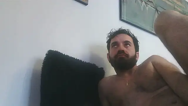 Snapshot of FJcouple chatting on January 8, 2025, 9:00 am FJcouple online show from January 8, 2025, 9:00 am