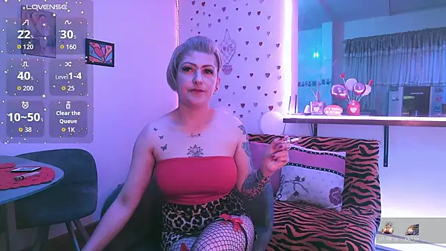 Maria fernandaxxx  online show from February 18, 2026, 12:08 am