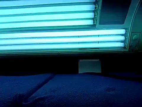 Snapshot of Timbojan28 chatting on October 19, 2025, 1:30 am Timbojan28 online show from October 19, 2025, 1:30 am