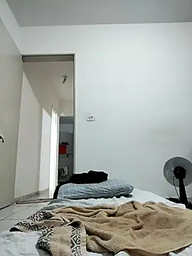 bumbumtatuado online show from April 9, 2026, 4:03 am