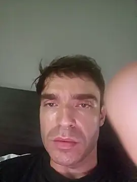 Snapshot of StupidCliff7 chatting on October 3, 2025, 8:43 pm StupidCliff7 online show from October 3, 2025, 8:43 pm