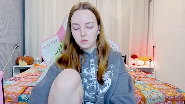 Snapshot of Wild__flowers chatting on November 26, 2025, 6:30 pm Wild flowers online show from November 26, 2025, 6:30 pm