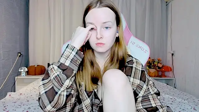 Snapshot of Wild__flowers chatting on October 29, 2025, 3:44 pm Wild flowers online show from October 29, 2025, 3:44 pm