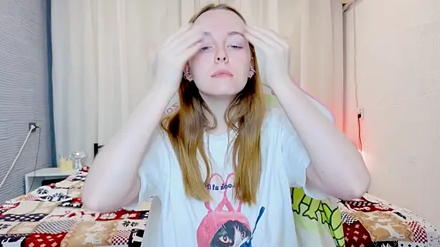 Snapshot of Wild__flowers chatting on December 1, 2025, 2:29 pm Wild flowers online show from December 1, 2025, 2:29 pm