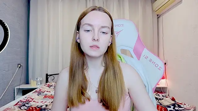 Snapshot of Wild__flowers chatting on December 5, 2025, 6:17 pm Wild flowers online show from December 5, 2025, 6:17 pm