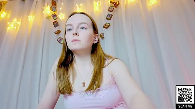 Snapshot of Wild__flowers chatting on January 9, 2026, 7:43 pm Wild flowers online show from January 9, 2026, 7:43 pm