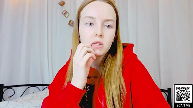 Snapshot of Wild__flowers chatting on February 25, 2026, 5:02 pm Wild flowers online show from February 25, 2026, 5:02 pm