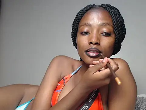 nanaswee online show from November 16, 2025, 4:23 pm