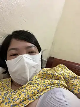 Snapshot of Hachi_Sweetbabie_ chatting on March 2, 2026, 10:22 am Hachi Sweetbabie online show from March 2, 2026, 10:22 am