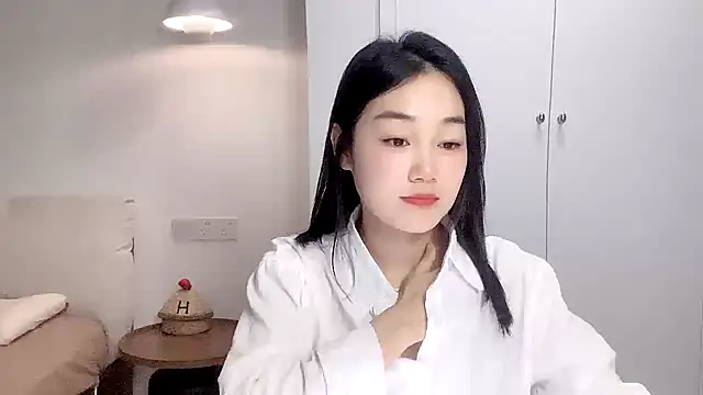 cloud8822 online show from April 20, 2026, 2:07 pm