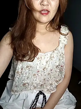 Snapshot of Girl20sexy chatting on February 13, 2026, 7:47 pm Girl20sexy online show from February 13, 2026, 7:47 pm