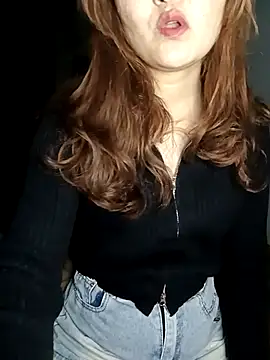 Snapshot of Girl20sexy chatting on February 9, 2026, 6:06 pm Girl20sexy online show from February 9, 2026, 6:06 pm