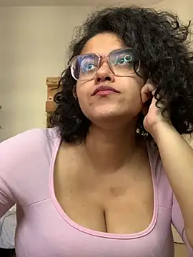 Snapshot of Curvydesifromgermany chatting on March 10, 2025, 12:49 pm Curvydesifromgermany online show from March 10, 2025, 12:49 pm