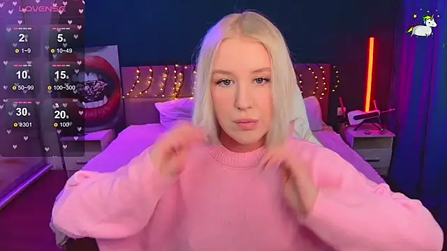 Snapshot of Selenatrend chatting on January 17, 2026, 12:20 pm Selenatrend online show from January 17, 2026, 12:20 pm