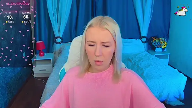 Snapshot of Selenatrend chatting on November 14, 2025, 6:33 pm Selenatrend online show from November 14, 2025, 6:33 pm