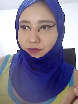hannahayat online show from May 27, 2026, 10:28 pm