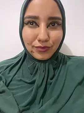 Snapshot of hannahayat chatting on January 16, 2025, 3:56 am hannahayat online show from January 16, 2025, 3:56 am