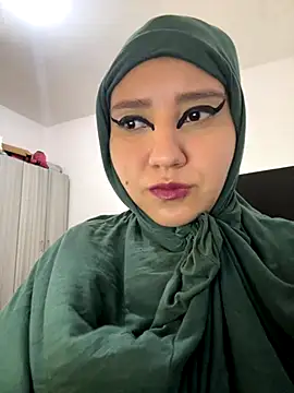 hannahayat online show from November 1, 2025, 2:22 pm