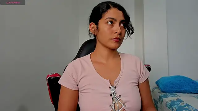 sofiaparker8 online show from June 30, 2026, 8:53 pm