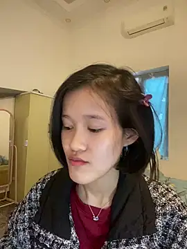 Snapshot of thithi8369 chatting on February 26, 2025, 3:25 am thithi8369 online show from February 26, 2025, 3:25 am