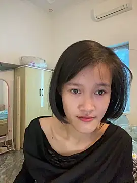 Snapshot of thithi8369 chatting on January 13, 2025, 5:01 am thithi8369 online show from January 13, 2025, 5:01 am