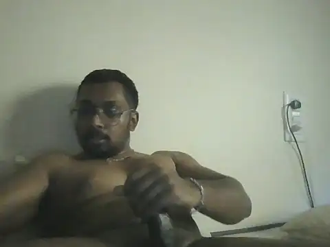 Snapshot of chennaibull101 chatting on March 4, 2026, 12:13 pm chennaibull101 online show from March 4, 2026, 12:13 pm