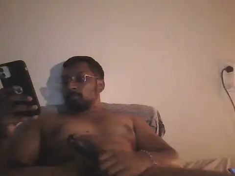 Snapshot of chennaibull101 chatting on March 10, 2026, 7:51 pm chennaibull101 online show from March 10, 2026, 7:51 pm