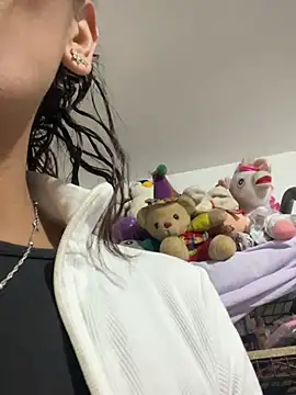ImCrazzy online show from June 20, 2026, 4:23 pm