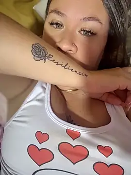 Emiily lee online show from May 31, 2026, 2:01 pm