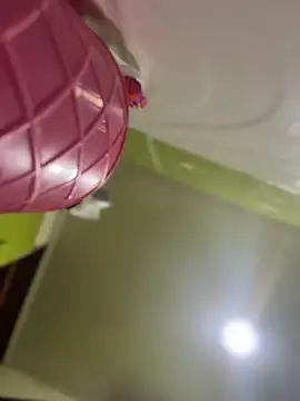 Emiily lee online show from November 19, 2025, 10:15 am