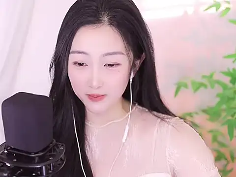 Snapshot of Haha--99 chatting on January 2, 2025, 3:08 pm Haha--99 online show from January 2, 2025, 3:08 pm