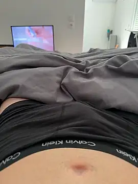 sudistept online show from October 11, 2025, 2:18 pm