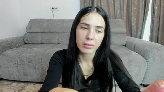 Emmapmg online show from October 1, 2025, 10:30 am