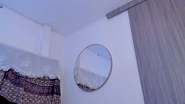 BonnieCute  online show from April 11, 2026, 7:45 am