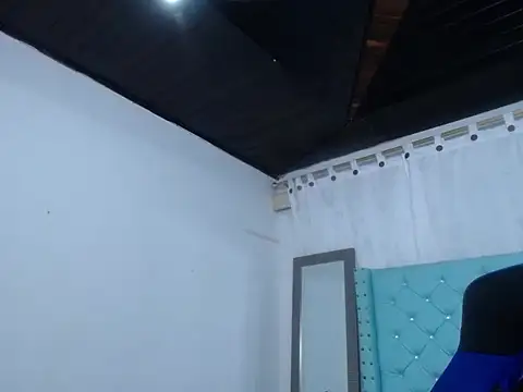 antonella sweetlittle online show from October 25, 2025, 12:17 pm