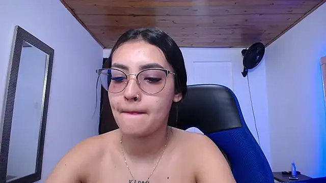 antonella sweetlittle online show from November 5, 2025, 1:14 pm