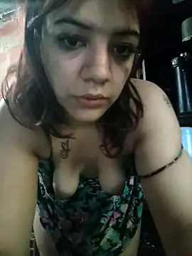 yani2526 online show from October 21, 2025, 9:03 pm