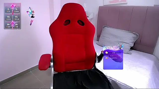 Snapshot of Evelin_shy chatting on January 4, 2025, 2:25 am Evelin shy online show from January 4, 2025, 2:25 am