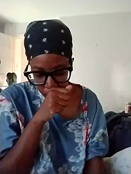 madamsensuale online show from December 16, 2025, 1:48 pm