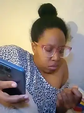 madamsensuale online show from January 20, 2025, 10:15 pm