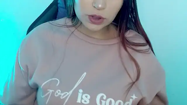 cata  gutierrez  online show from June 10, 2026, 3:41 am