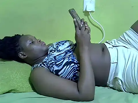 queendebbie online show from January 6, 2026, 10:30 am