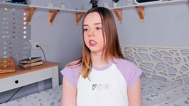 KiraGaves online show from March 16, 2025, 9:37 pm