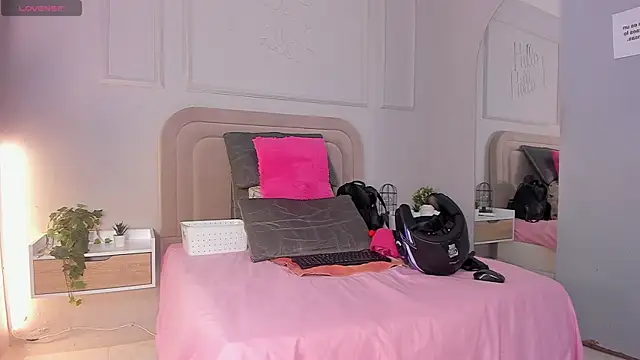 Maristxxr online show from November 28, 2025, 7:36 pm