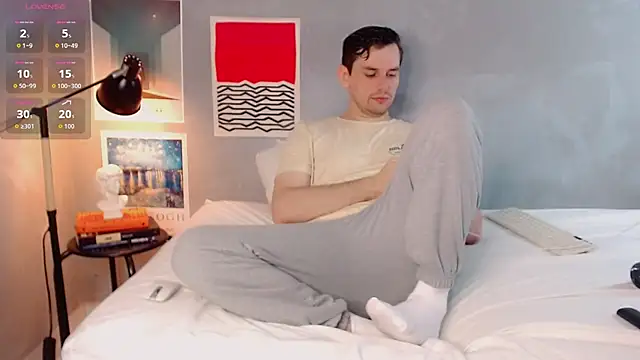 Elio555 online show from November 23, 2025, 6:40 pm