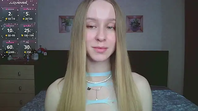 Lily  Devil online show from March 1, 2026, 2:06 pm